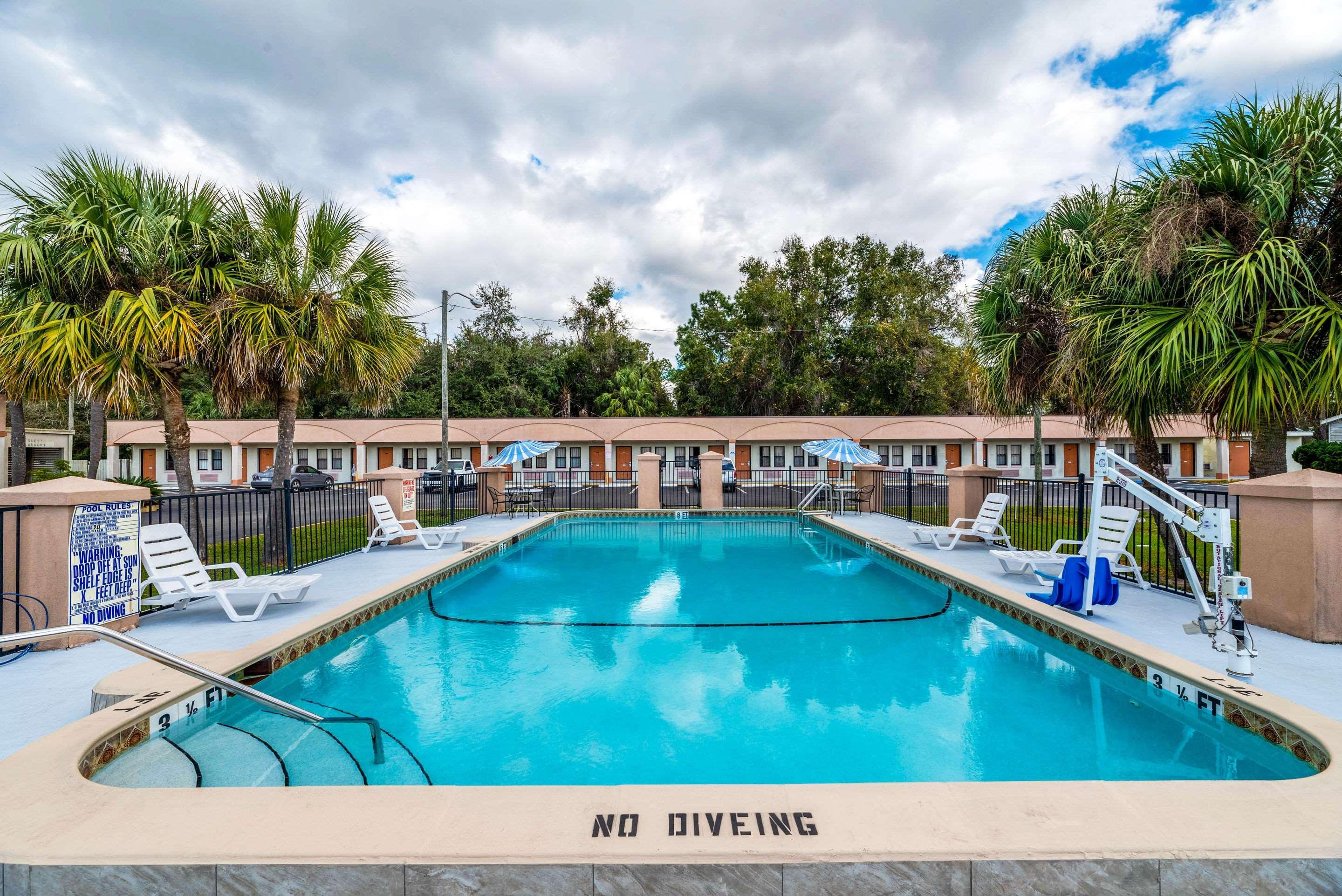 Econo Lodge Crystal River Kültér fotó