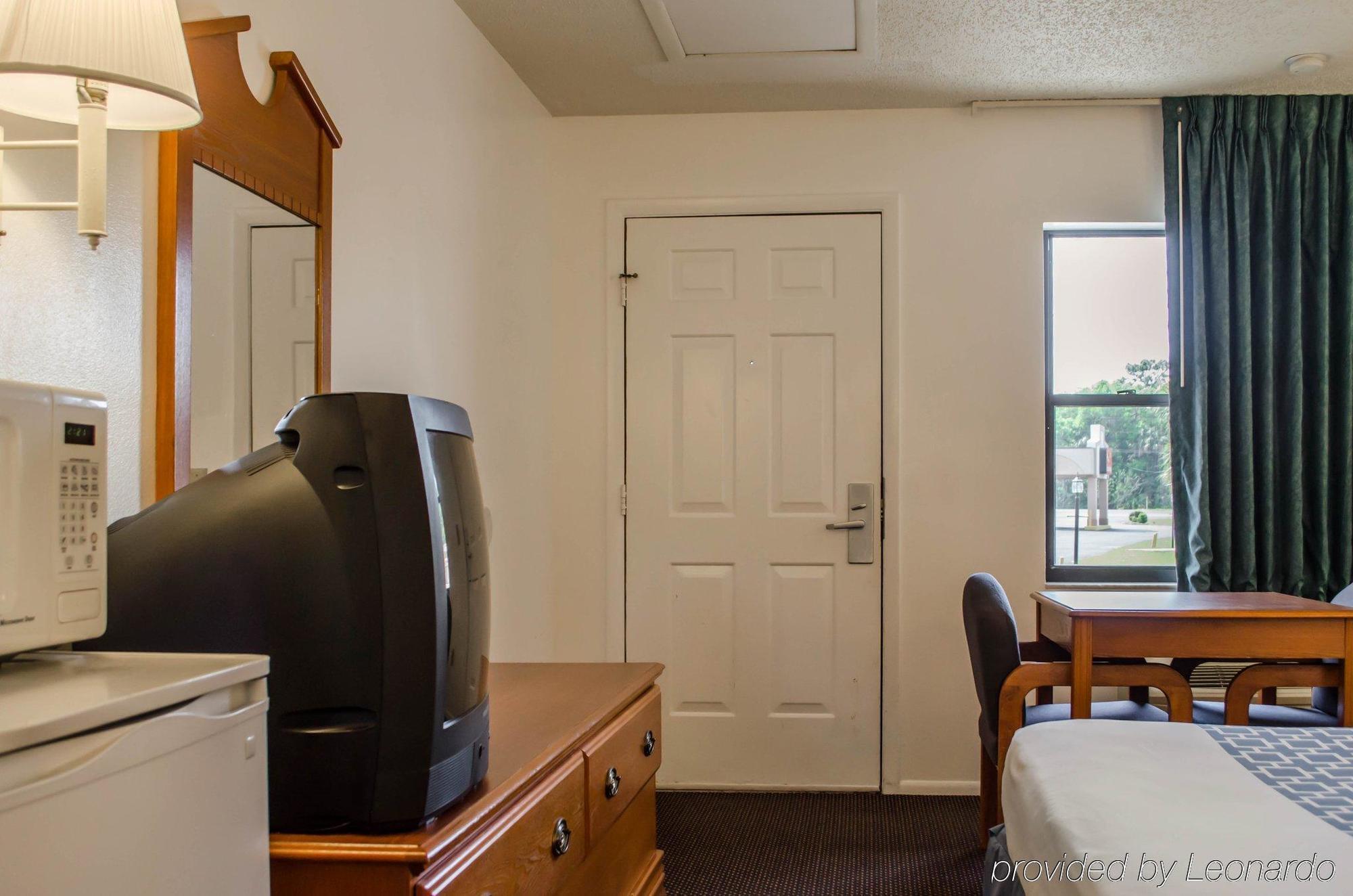 Econo Lodge Crystal River Kültér fotó